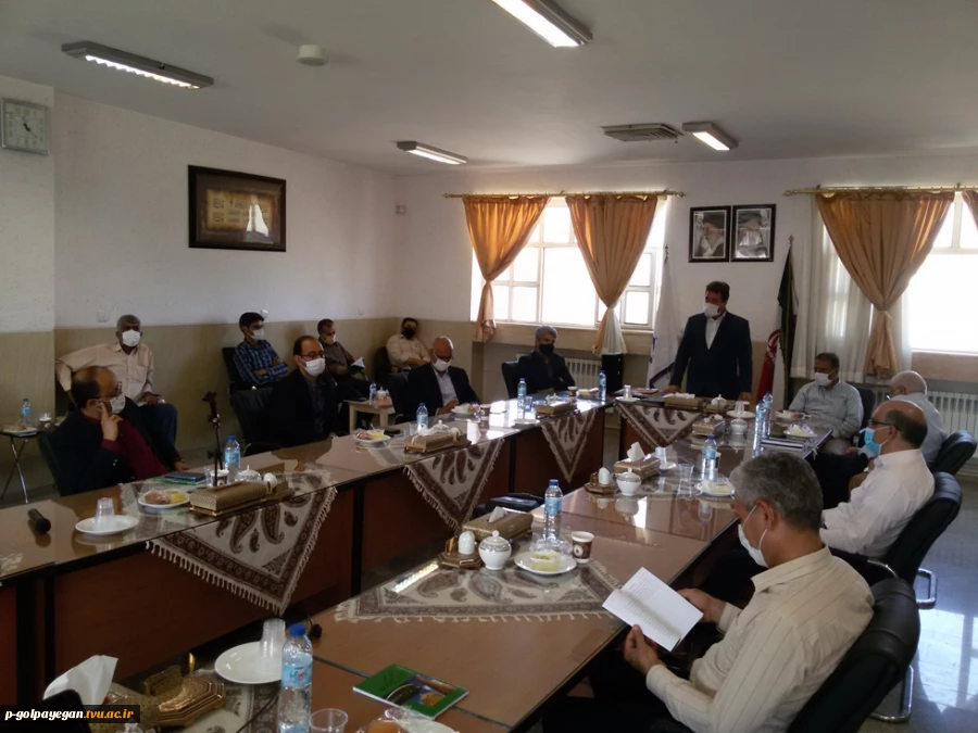 برگزاری هفته ملی آموزشهای مهارتی و کارآفرینی در آموزشکده فنی و حرفه ای پسران گلپایگان 

مراسم گرامیداشت روز ملی کارآفرینی و آموزش مهارتهای فنی و حرفه ای سه شنبه 7 مرداد ماه در محل سالن جلسات آموزشکده فنی و حرفه ای پسران گلپایگان با رعایت کلیه پروتکل های ب