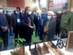 بازدید فرماندار و امام جمعه شهرستان گلپایگان از اولین نمایشگاه کارآفرینان برتر صنعت و دانشگاه 3