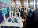 بازدید فرماندار و امام جمعه شهرستان گلپایگان از اولین نمایشگاه کارآفرینان برتر صنعت و دانشگاه 10