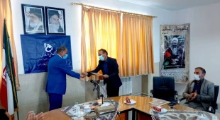 برگزاری مراسم گرامیداشت روز معلم و استاد درآموزشکده فنی و حرفه ای پسران گلپایگان
 9