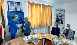 برگزاری مراسم گرامیداشت روز معلم و استاد درآموزشکده فنی و حرفه ای پسران گلپایگان
 10
