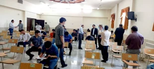 بازدید خادم زاده و خادمی پور از روند برگزاری امتحانات 


 9