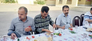 برگزاری مراسم صبحانه کاری ریاست دانشگاه با کارکنان در دهه امامت و ولایت 5