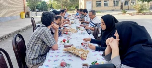 برگزاری مراسم صبحانه کاری ریاست دانشگاه با کارکنان در دهه امامت و ولایت 7