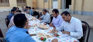 برگزاری مراسم صبحانه کاری ریاست دانشگاه با کارکنان در دهه امامت و ولایت 11