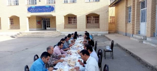 برگزاری مراسم صبحانه کاری ریاست دانشگاه با کارکنان در دهه امامت و ولایت 12