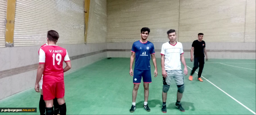 برگزاری لیگ مسابقات فوتسال – آذرماه 1401
 8