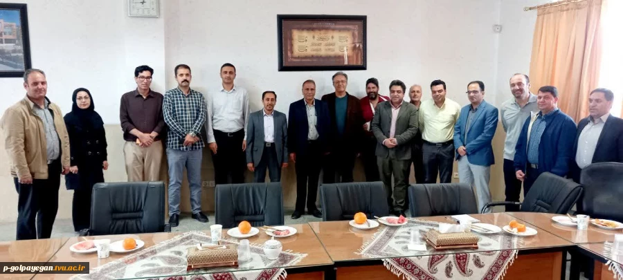 مراسم تودیع معاون آموزش، پژوهش و معاون فرهنگی و دانشجویی آموزشکده برگزار شد. 11