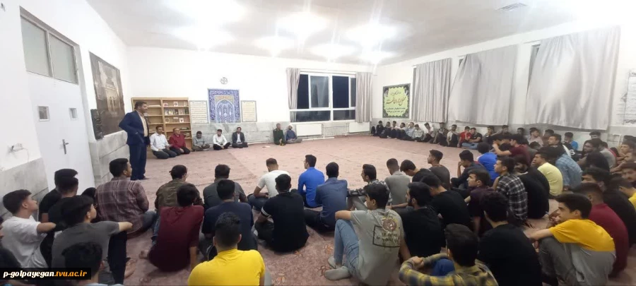 در آستانه سوم خرداد" سالروز فتح خرمشهر " از مسئول بسیج دانشجویی آموزشکده فنی پسران گلپایگان تقدیر شد. 13
