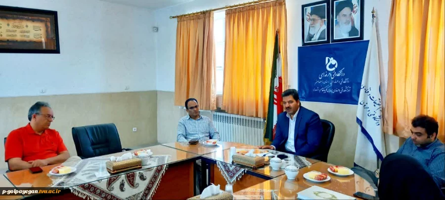 مهدی اشراقی: هدف همه ما موفقیت و سربلندی دانشگاه می باشد این مهم فقط با همدلی و اتحاد بین کلیه ارکان آموزشکده محقق خواهد شد. 3