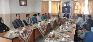 در آستانه آغاز سال تحصیلی جدید جلسه شورای اداری آموزشکده برگزار شد
 3