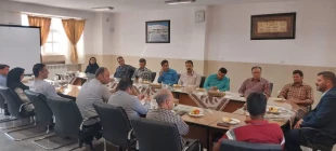 در آستانه آغاز سال تحصیلی جدید جلسه شورای اداری آموزشکده برگزار شد
 5