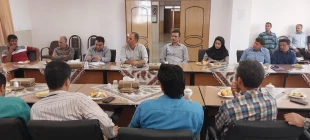 در آستانه آغاز سال تحصیلی جدید جلسه شورای اداری آموزشکده برگزار شد
 9