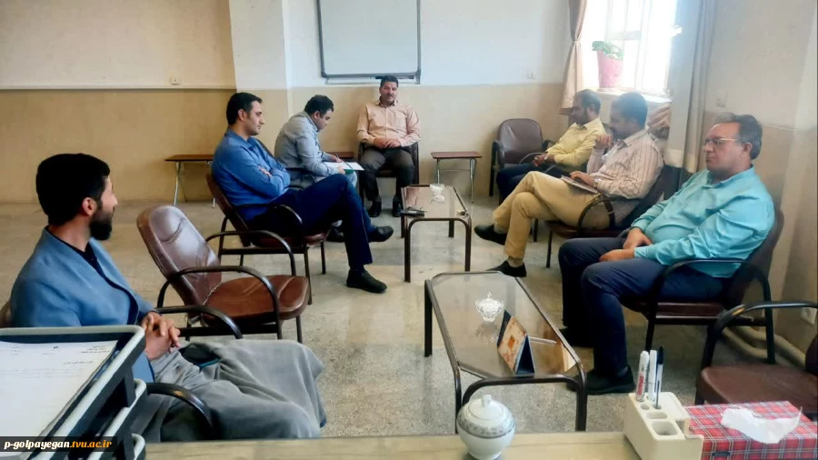 تشکیل پنجمین جلسه شورای فرهنگی آموزشکده در َآستانه آغاز سال تحصیلی  6