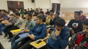 جلسه توجیهی ویژه دانشجویان جدید الورود 12