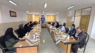 مراسم جشن میلاد با سعادت حضرت علی (علیه السلام) در آموزشکده فنی و حرفه ای پسران گلپایگان(شهداء) برگزار شد. 9