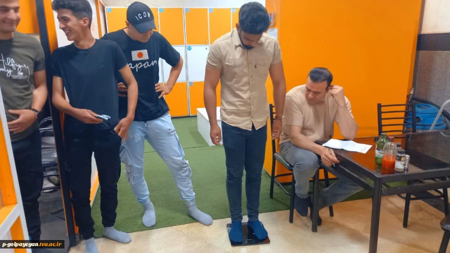 گزارش تصویری برگزاری مسابقات مچ اندازی ویژه دانشجویان آموزشکده فنی و حرفه ای پسران گلپایگان  11