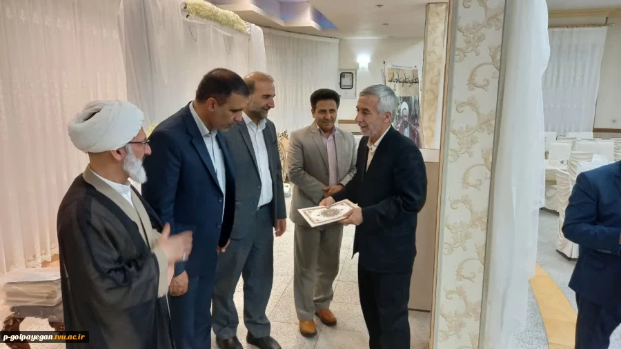 آیین گرامیداشت مقام استاد در دانشگاه برگزار شد 3