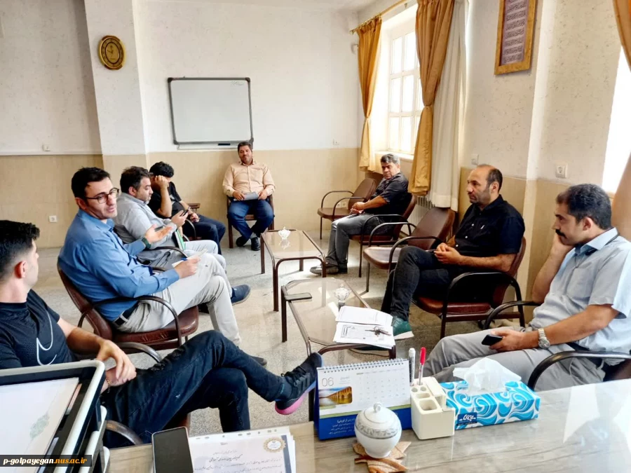 برگزاری جلسه با پیمانکار طبخ و توزیع غذای دانشجویان آموزشکده ملی مهارت گلپایگان 3