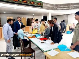 بازدید ریاست آموزشکده از روند ثبت نام پذیرفته شدگان مقطع کاردانی 10