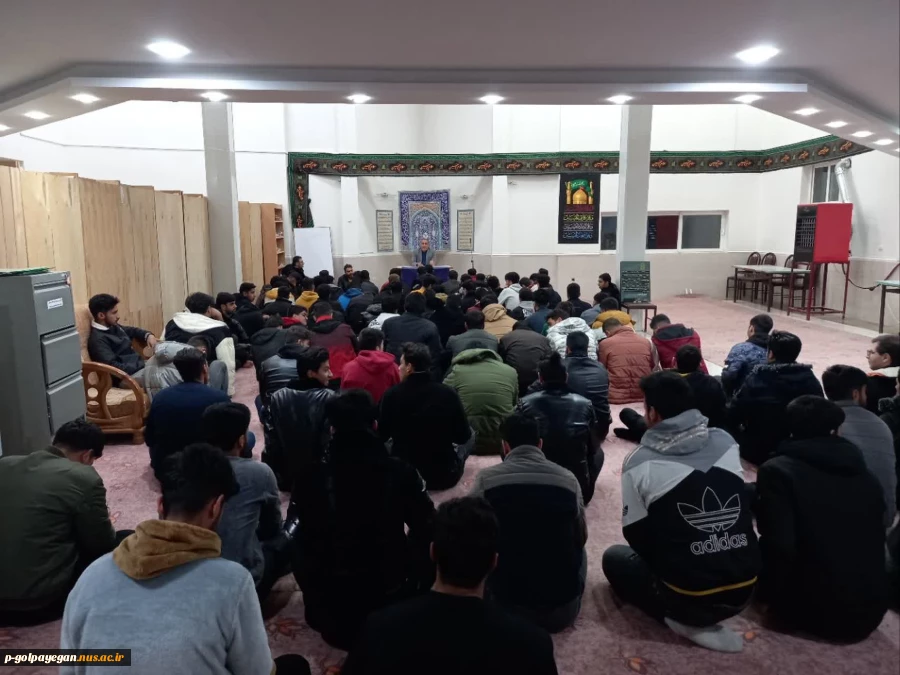 جلسه توجیهی دانشجویان ورودی جدید با سرپرست آموزشکده برگزار شد. 5