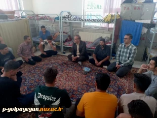 نشست صمیمانه سرپرست، مسئولین امور دانشجویی با دانشجویان به مناسبت هفته خوابگاه  6